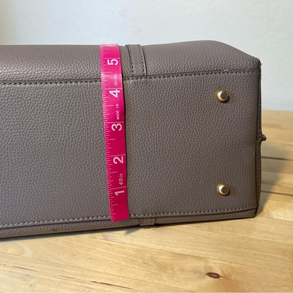 Tory Burch PERRY TRIPLE-COMPARTMENT TOTE - Picture 15 of 16